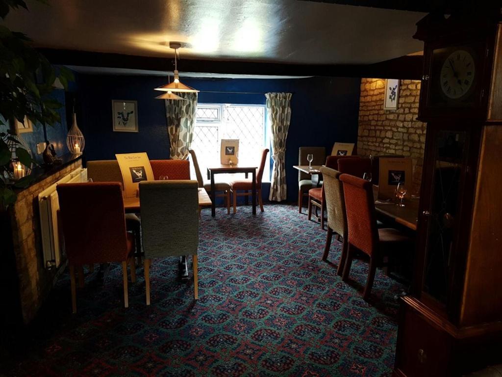 Отель The Blue Cow South Witham Экстерьер фото